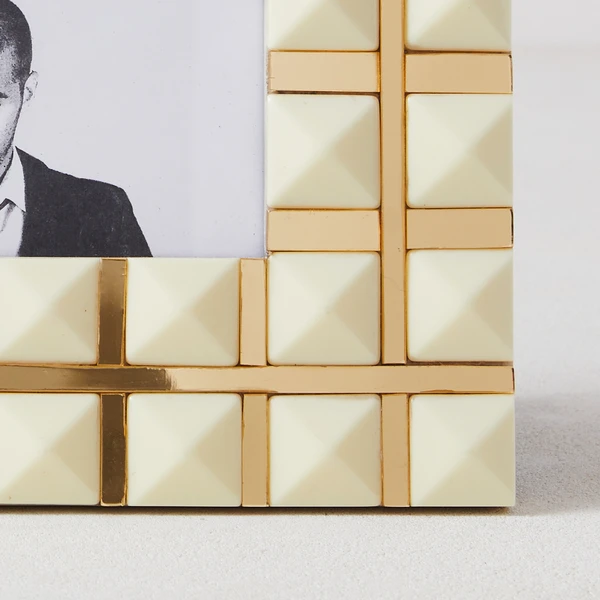 Glam Check Frame - White - Image 2